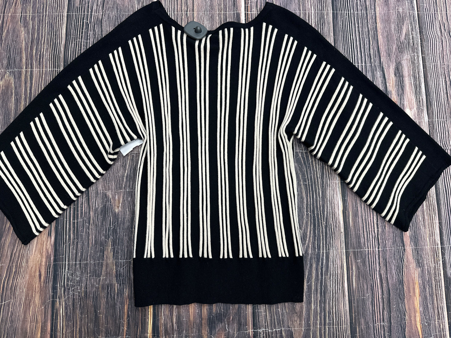 Sweater By Liverpool In Black, Size: L