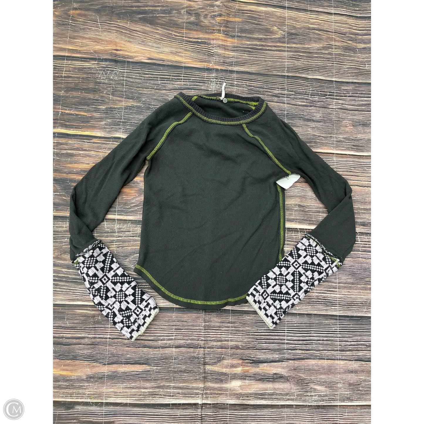 Top Long Sleeve By Free People In Green, Size: M