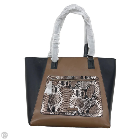 Handbag By Vera Bradley, Size: Large