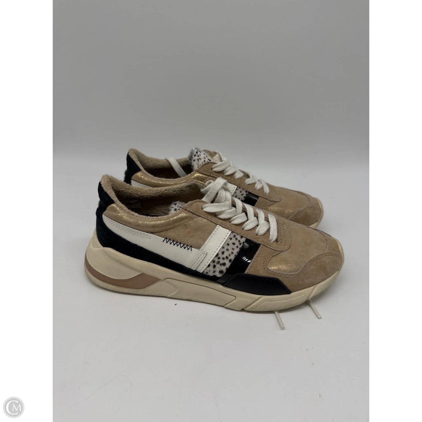 Shoes Sneakers By Gola In Tan, Size: 6