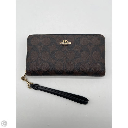Wristlet Designer By Coach, Size: Large