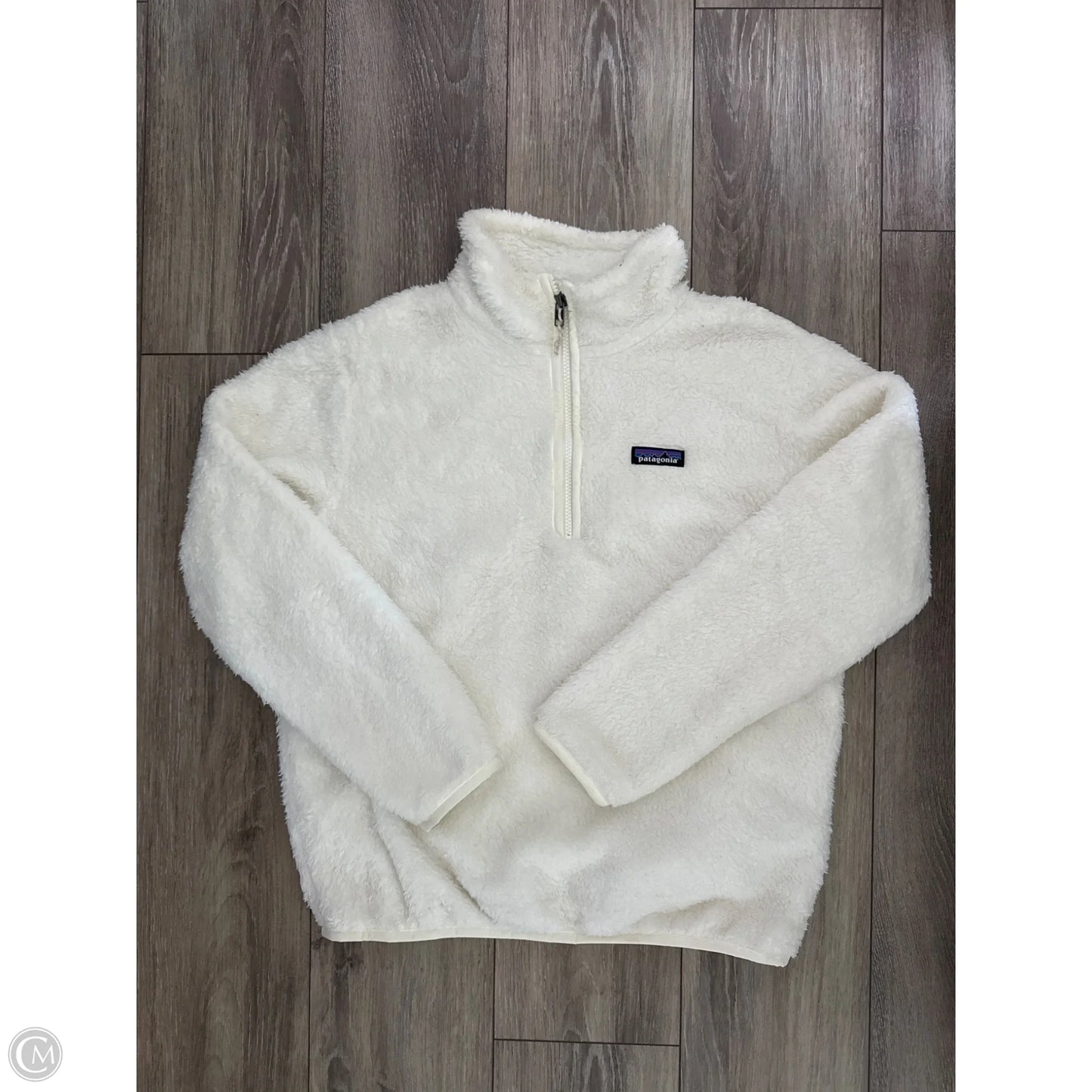 Sweatshirt Collar By Patagonia In White, Size: M