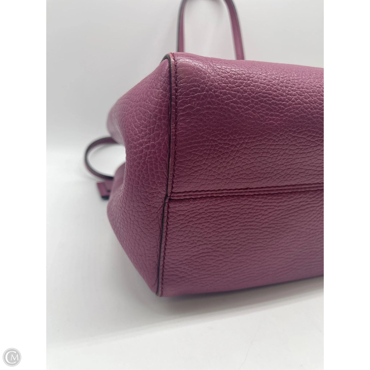 Handbag Luxury Designer By Gucci, Size: Medium