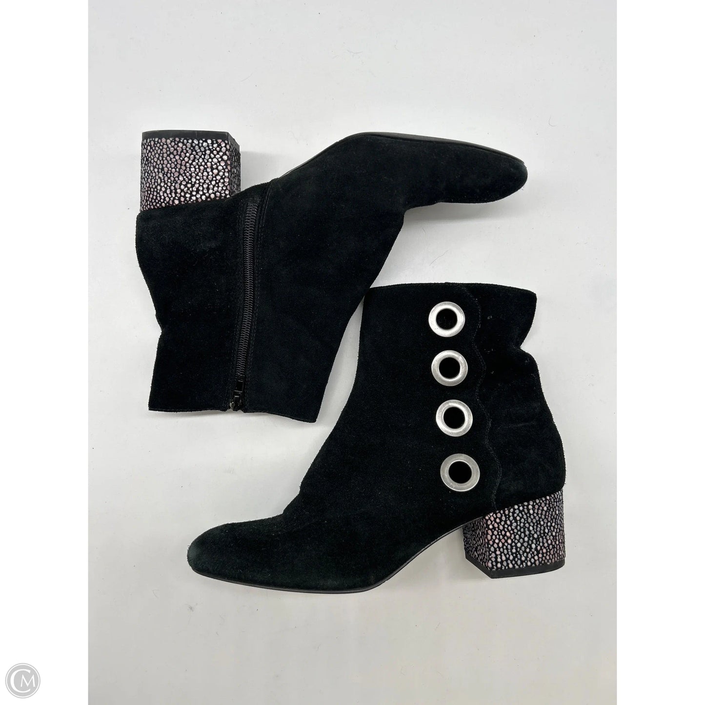 Boots Ankle Heels By Logo In Black, Size: 8