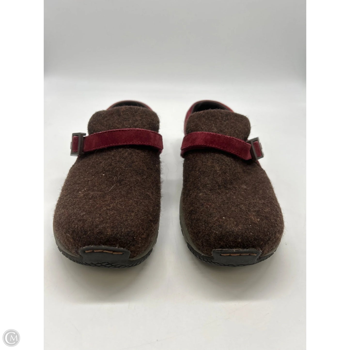 Shoes Flats By Merrell In Brown, Size: 8.5