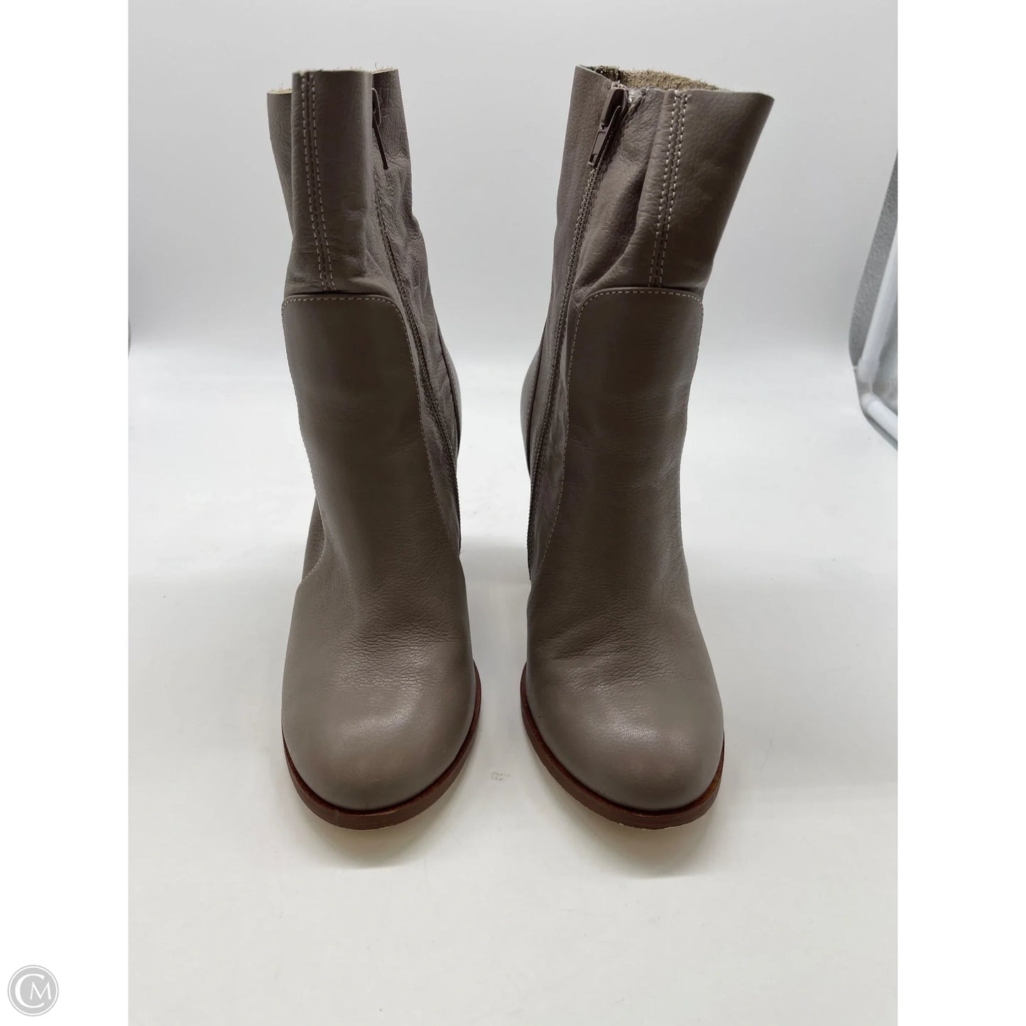 Boots Ankle Heels By Chinese Laundry In Grey, Size: 6