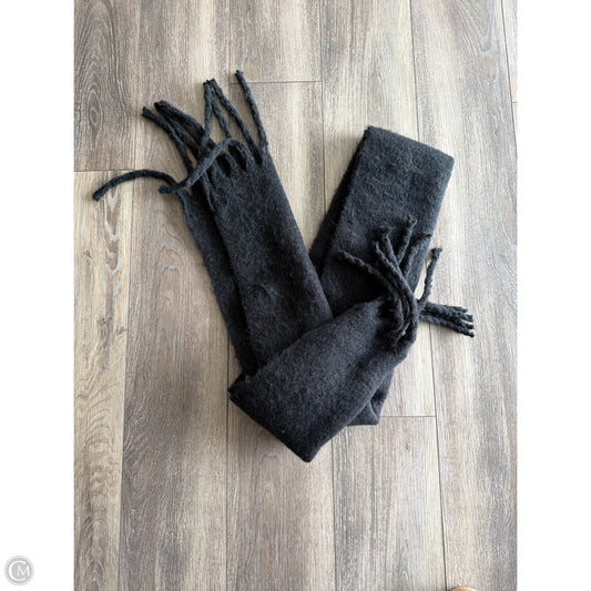 Scarf Long By Steve Madden