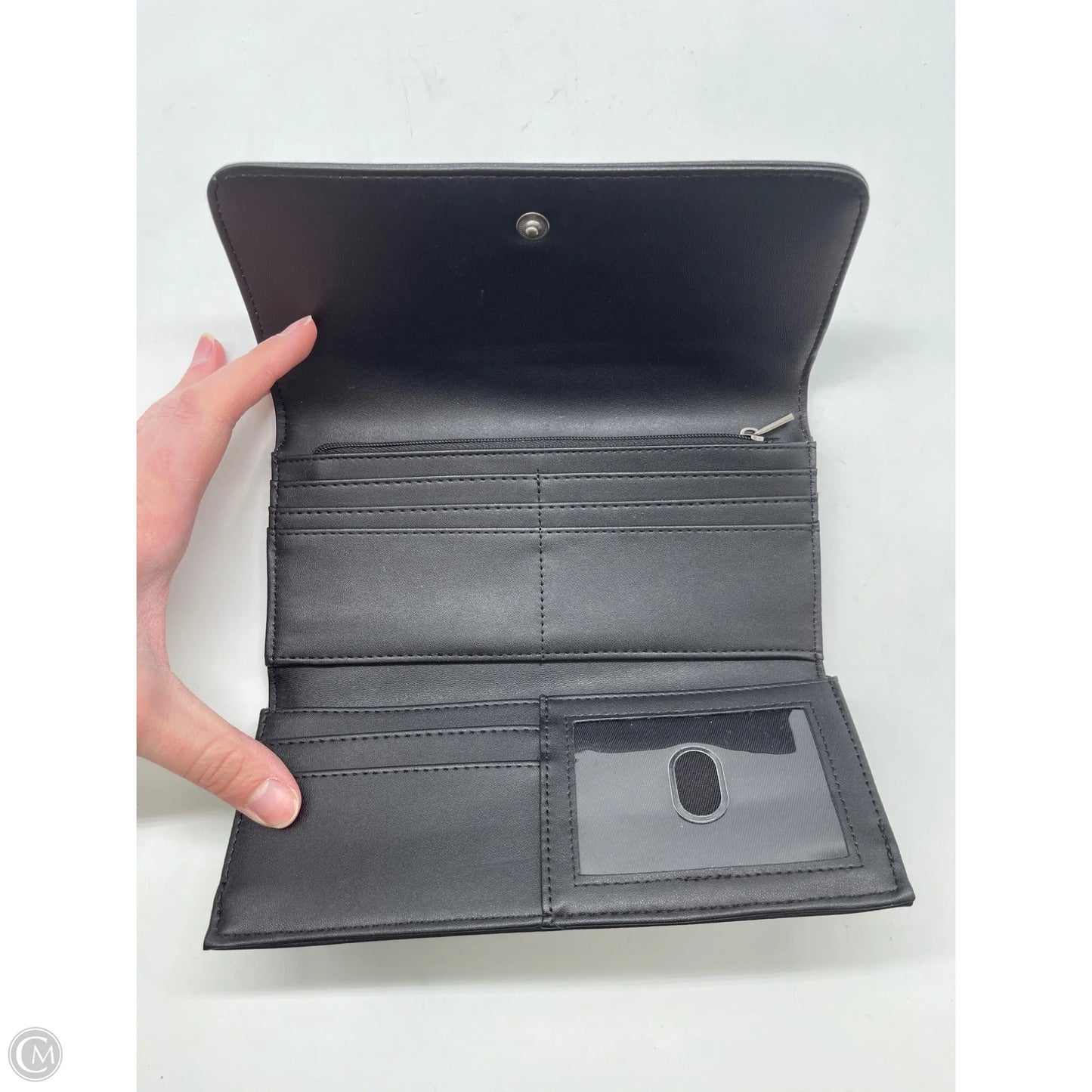 Wallet By Clothes Mentor, Size: Large