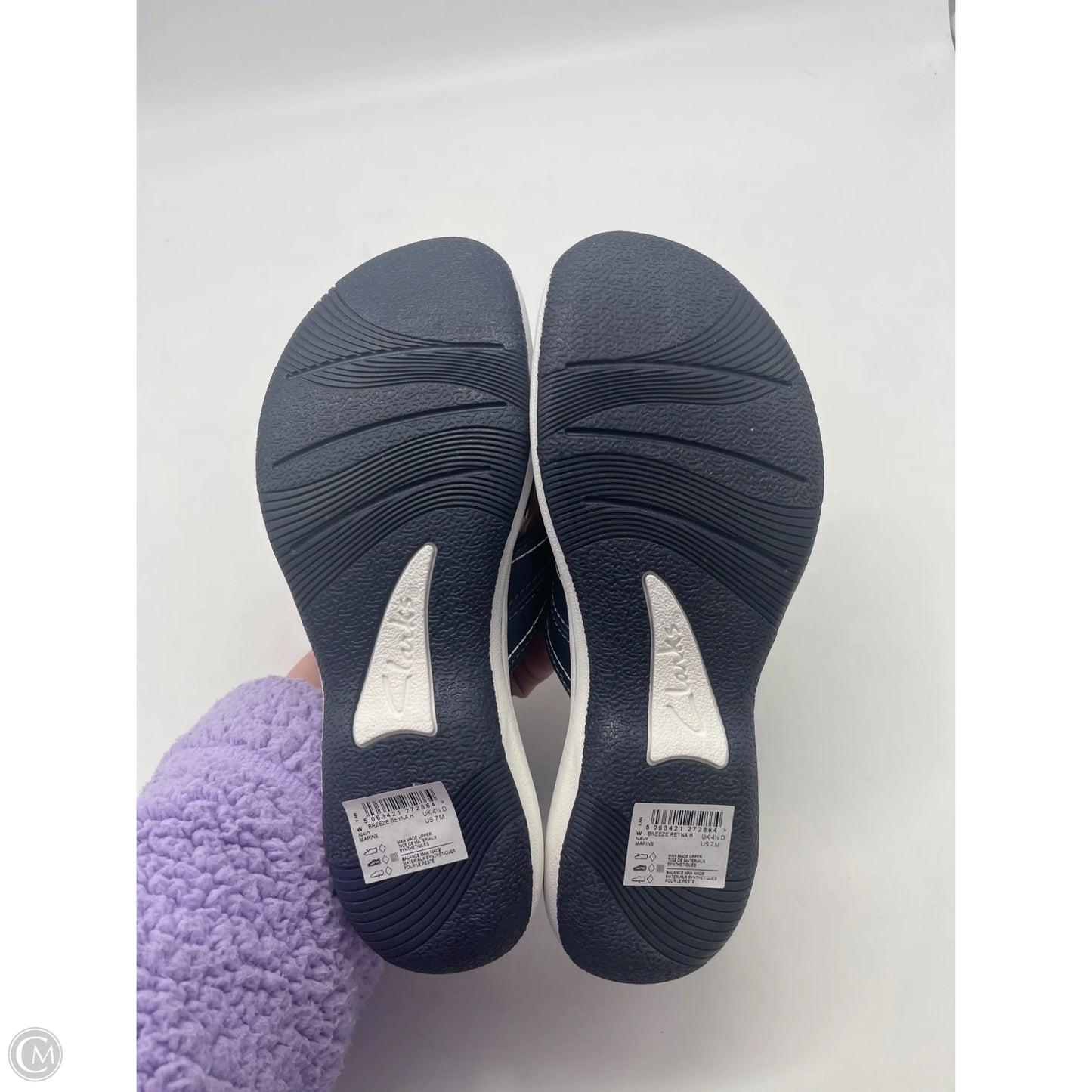 Sandals Flip Flops By Clarks In Navy, Size: 7