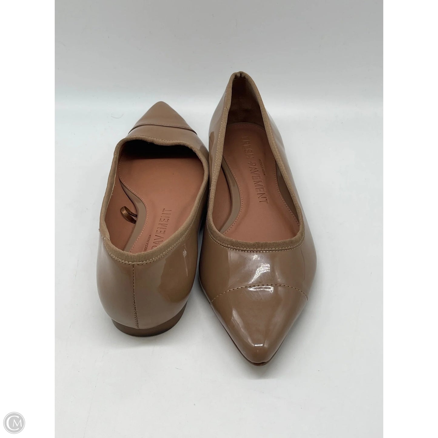 Shoes Flats By Cmb In Tan, Size: 7