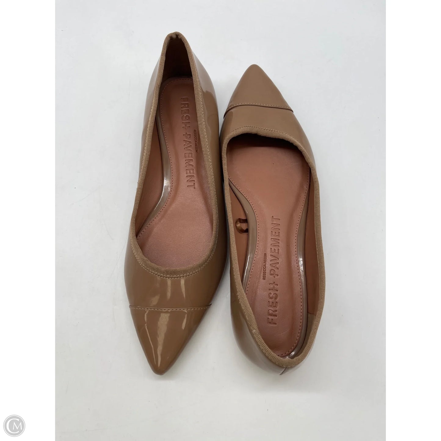 Shoes Flats By Cmb In Tan, Size: 7