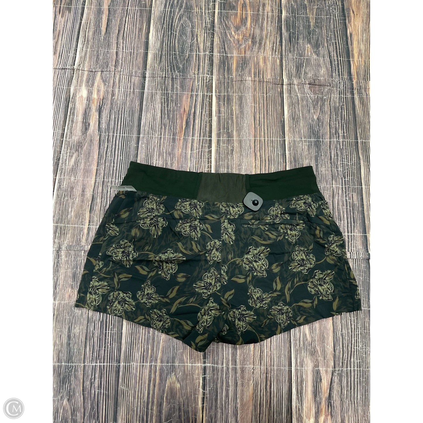 Athletic Shorts By Athleta In Green, Size: 18