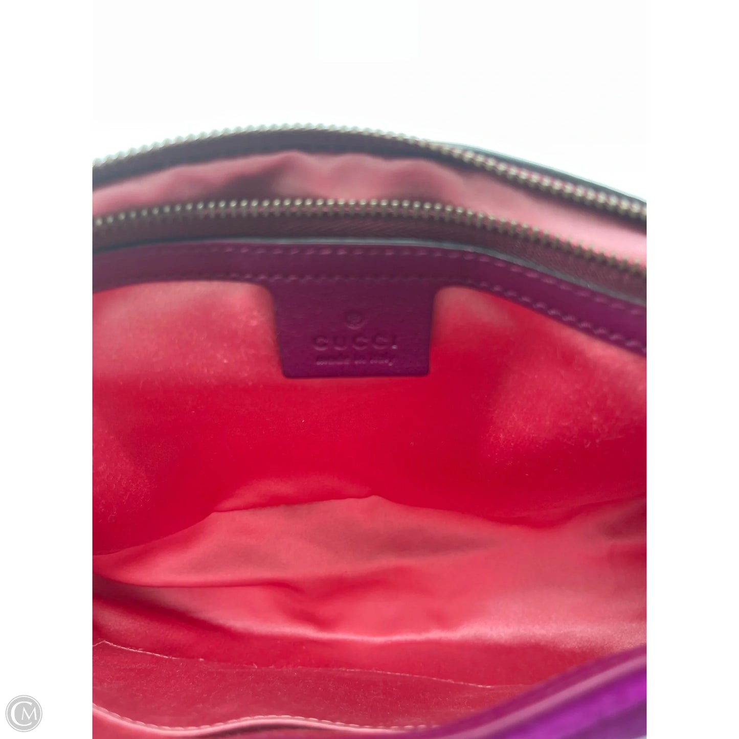 Handbag Luxury Designer By Gucci, Size: Medium