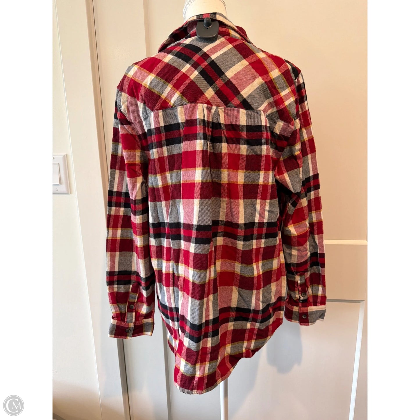 Top Long Sleeve By Dip In Red, Size: L