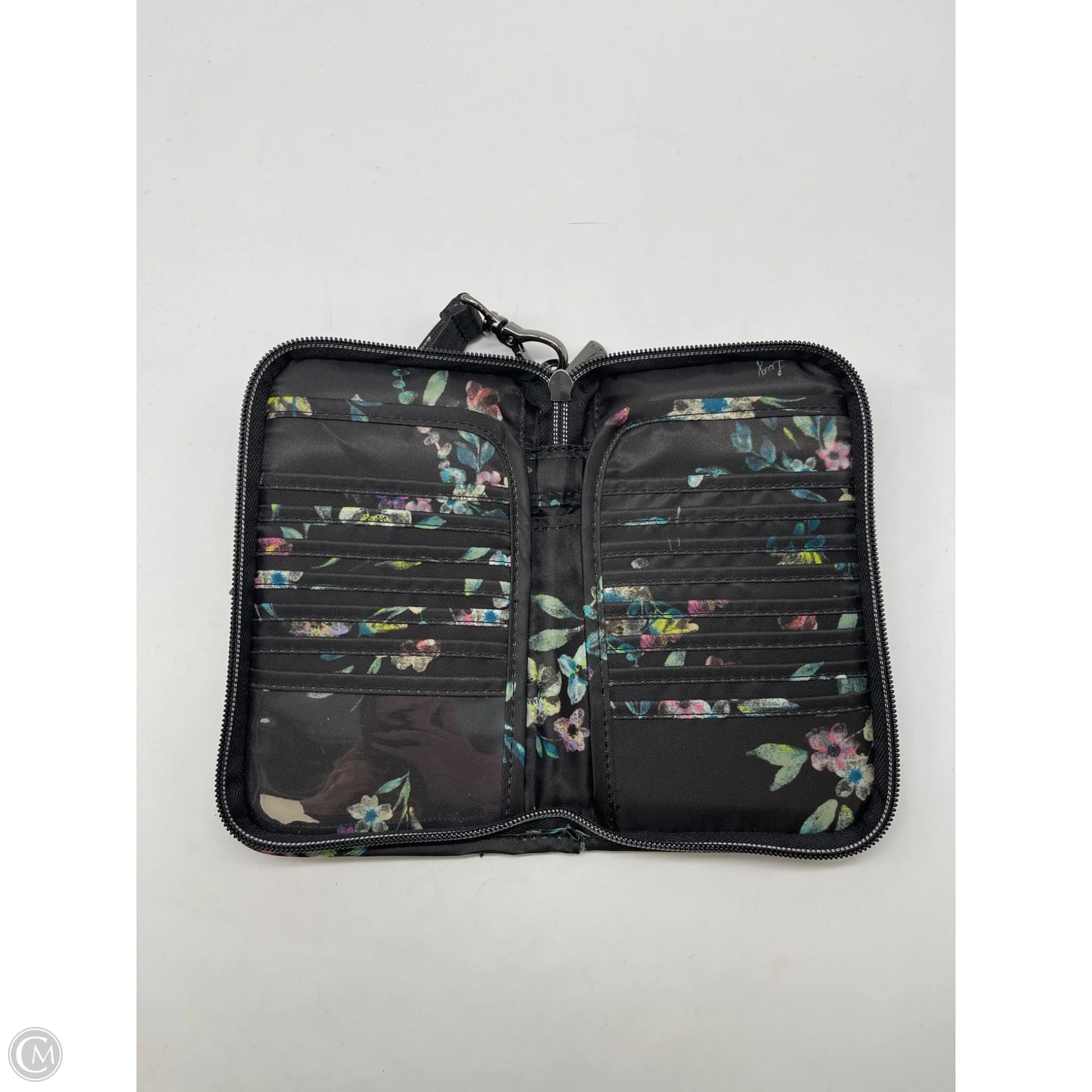 Wristlet By Lug, Size: Medium