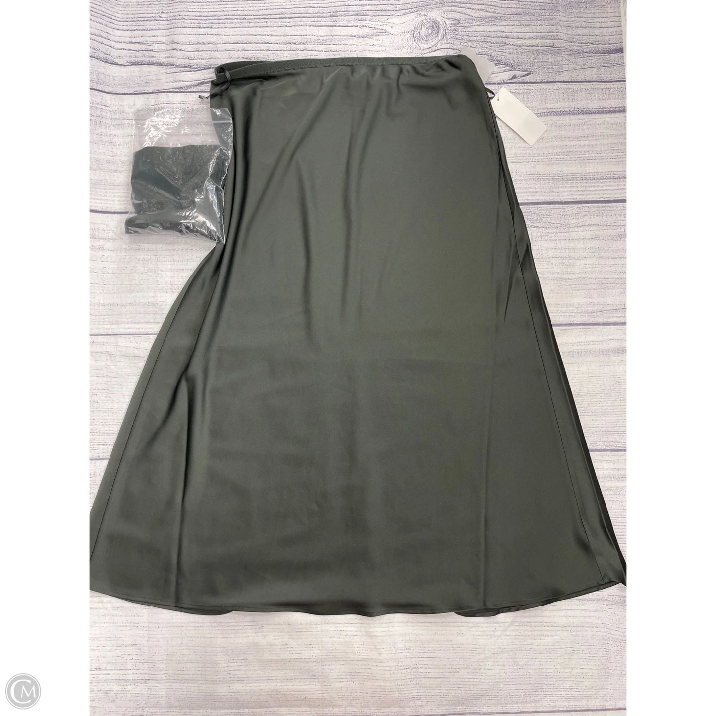 Skirt Maxi By Uniqlo In Green, Size: Xl