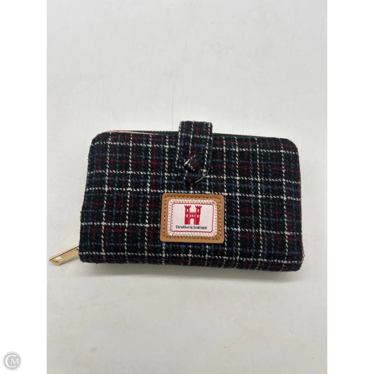 Wallet By Clothes Mentor, Size: Medium