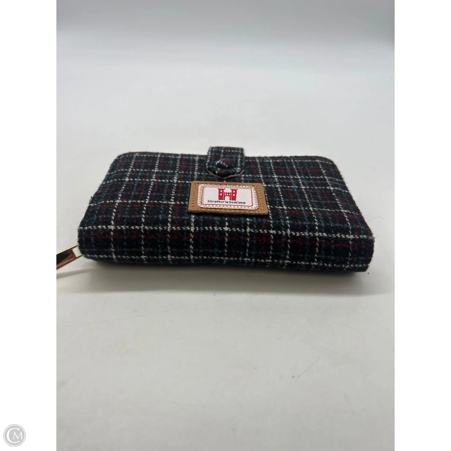 Wallet By Clothes Mentor, Size: Medium