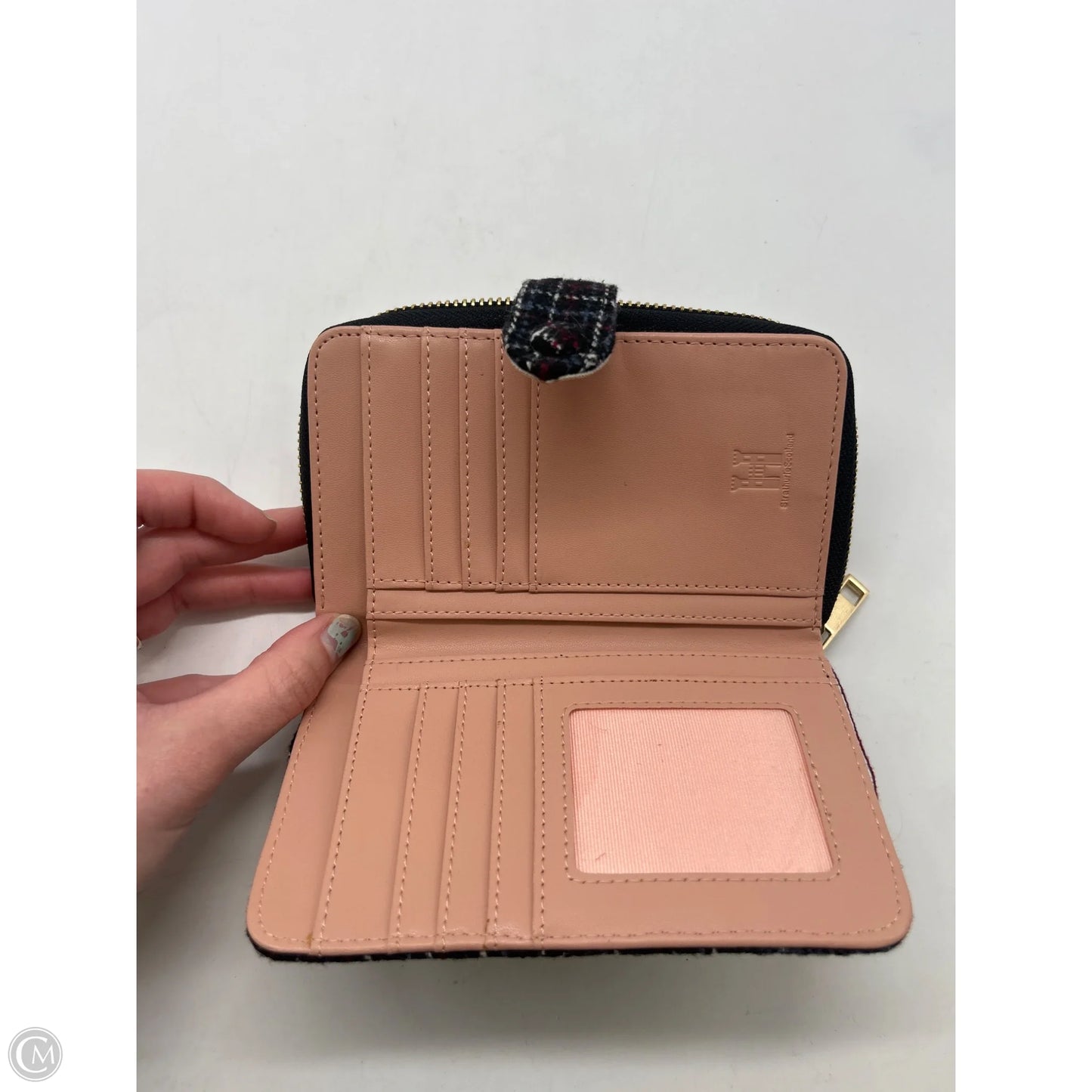 Wallet By Clothes Mentor, Size: Medium