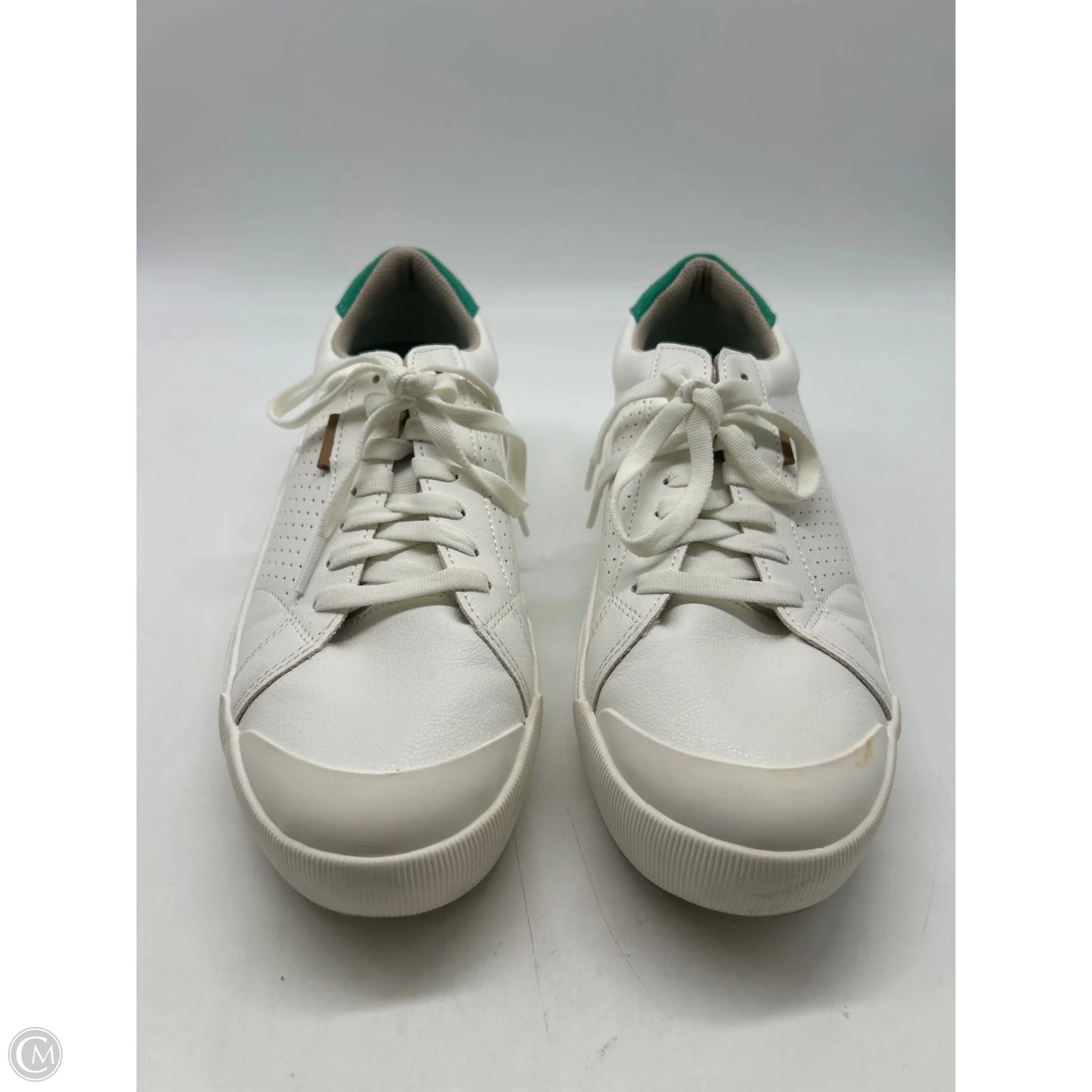 Shoes Sneakers By Dr Scholls In White, Size: 10