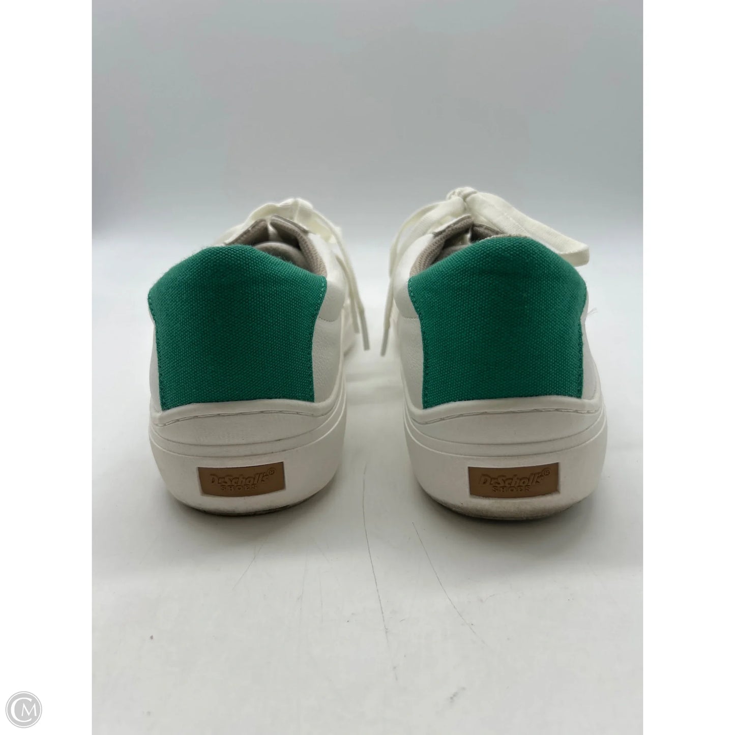 Shoes Sneakers By Dr Scholls In White, Size: 10