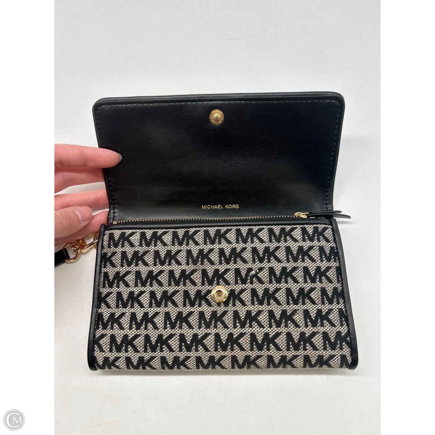 Wristlet Designer By Michael Kors, Size: Large