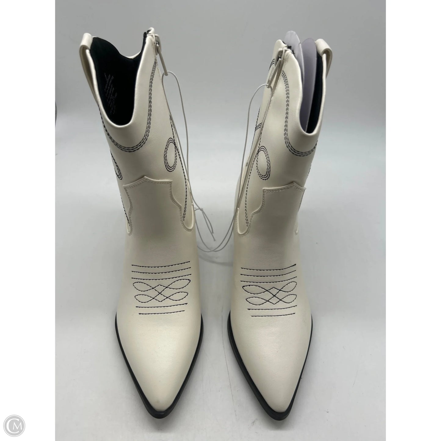 Boots Western By Universal Thread In White, Size: 6