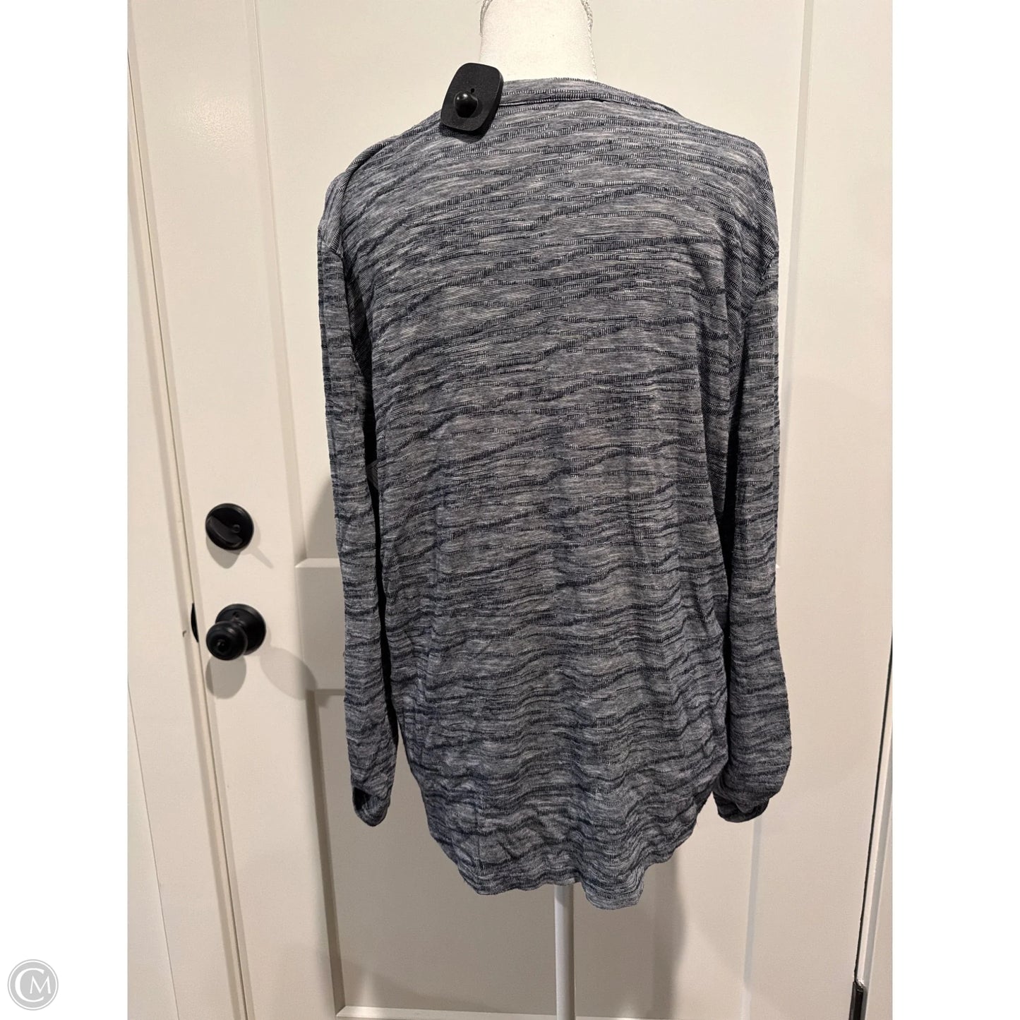 Top Long Sleeve By Christopher And Banks In Blue, Size: Xl