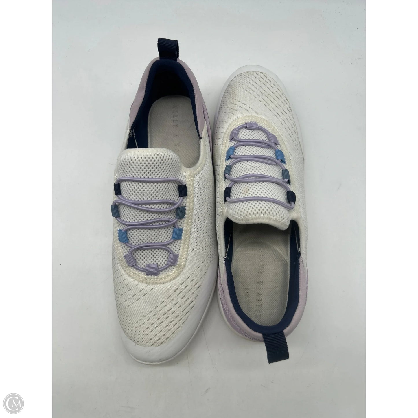 Shoes Sneakers By Kelly And Katie In White, Size: 10