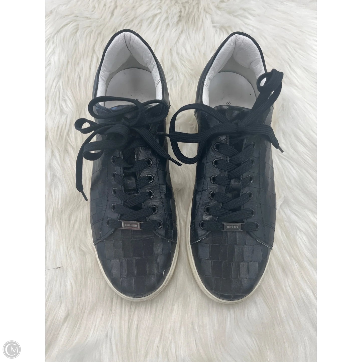 Shoes Sneakers By Cmb In Black, Size: 9