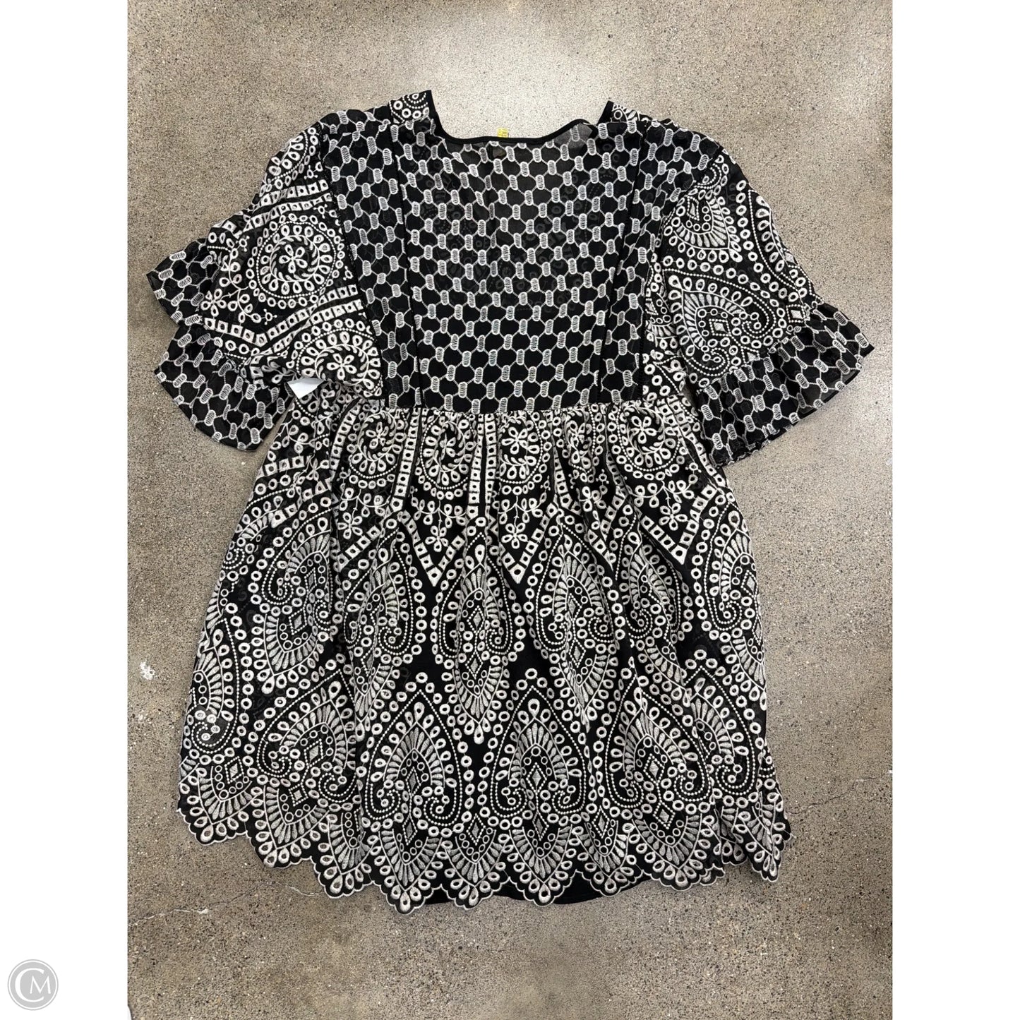 Dress Casual Short By Akemi And Kin In Black, Size: 2