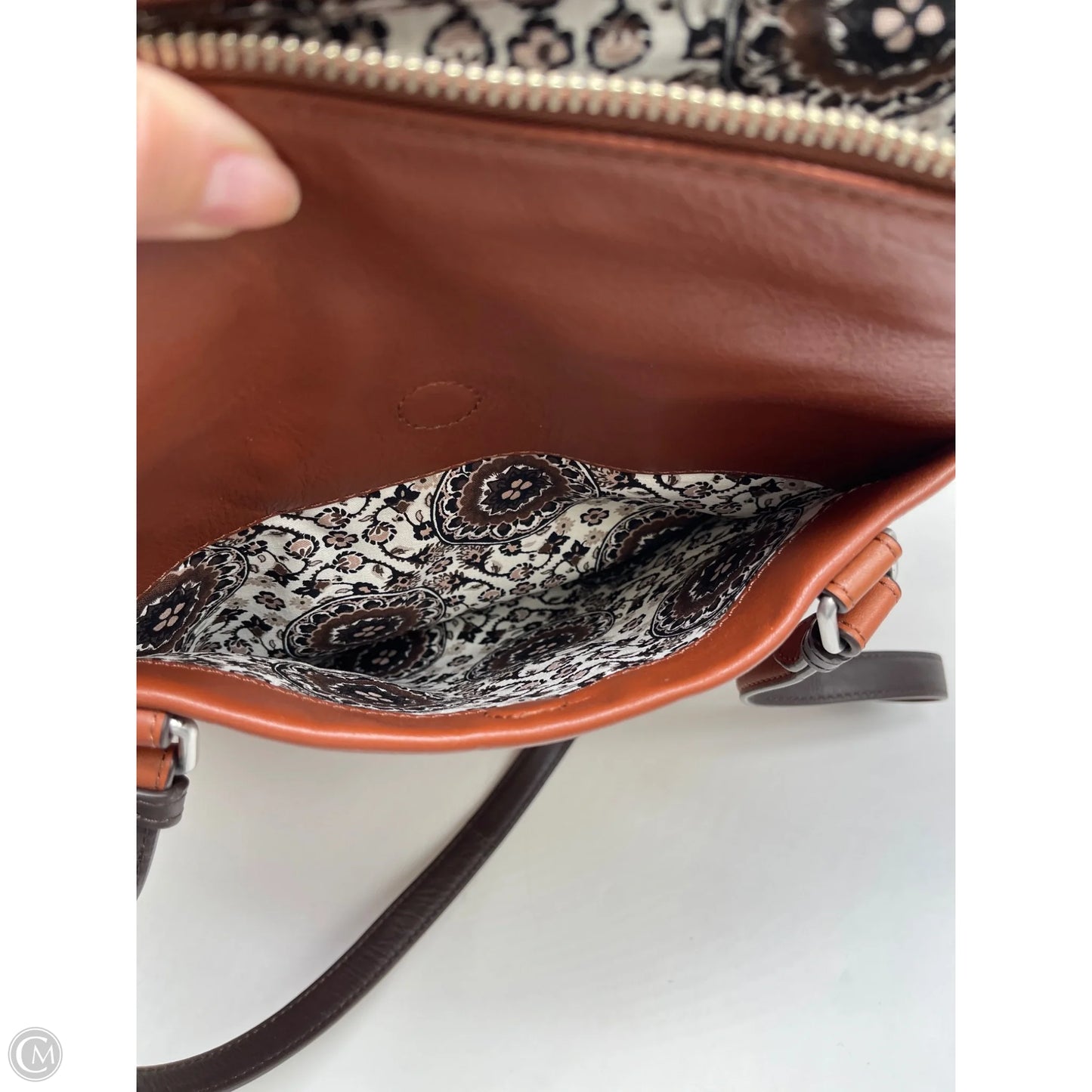 Handbag Leather By Vera Bradley, Size: Large