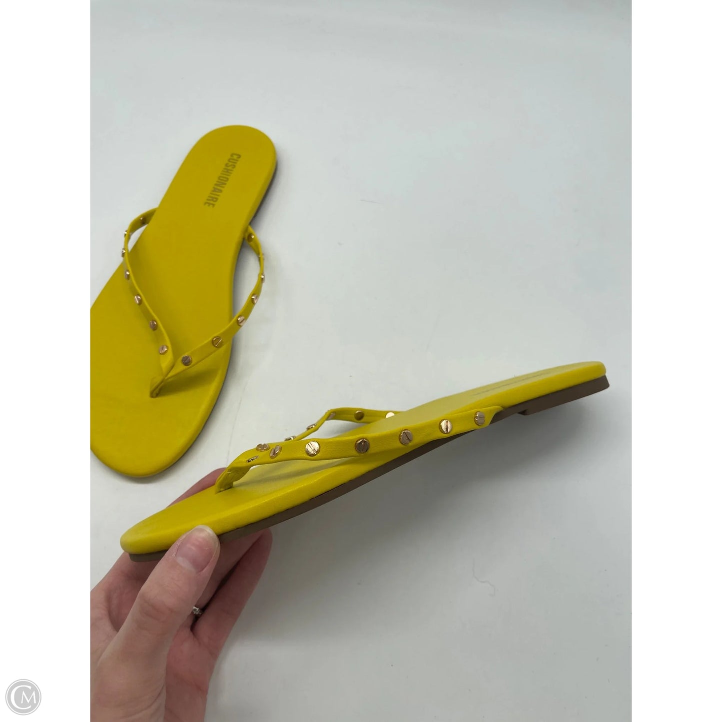 Sandals Flip Flops By Cushionaire In Yellow, Size: 8