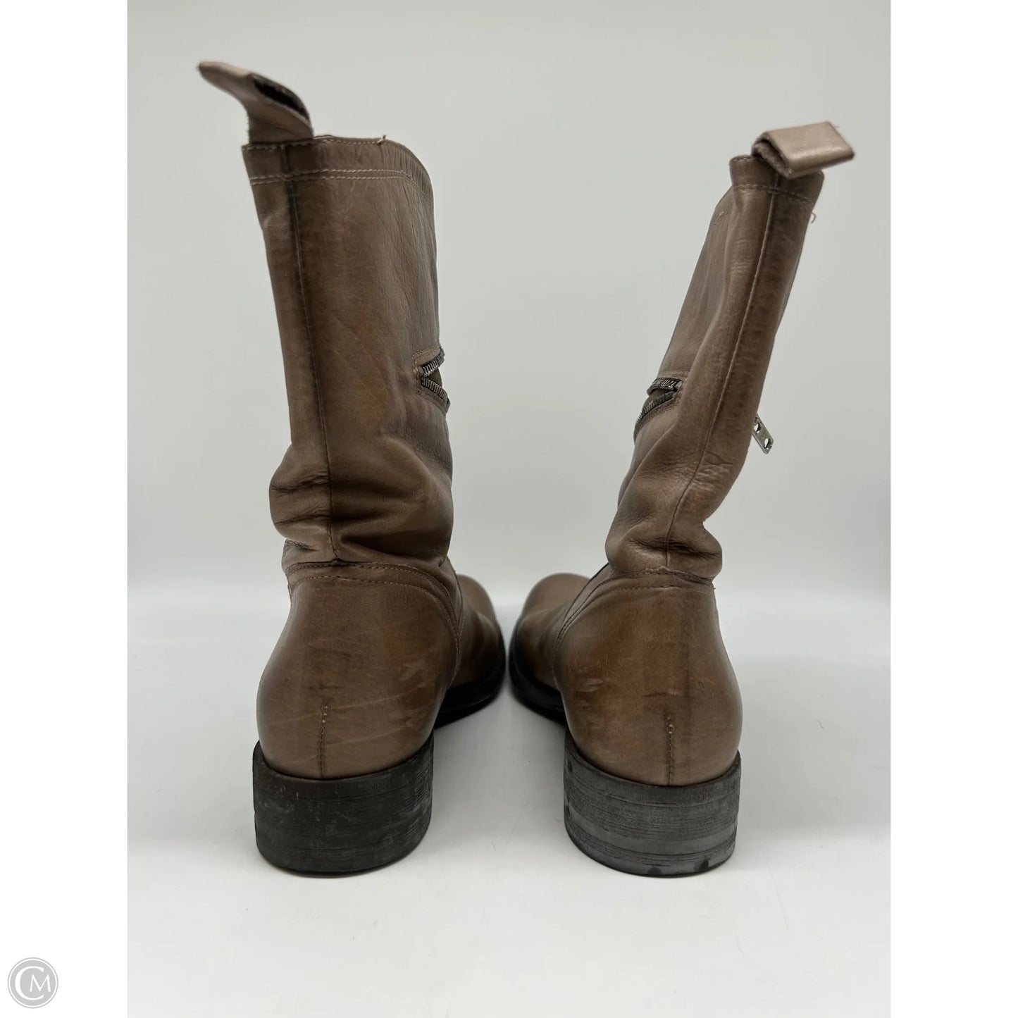 Boots Ankle Flats By Cmb In Brown, Size: 10
