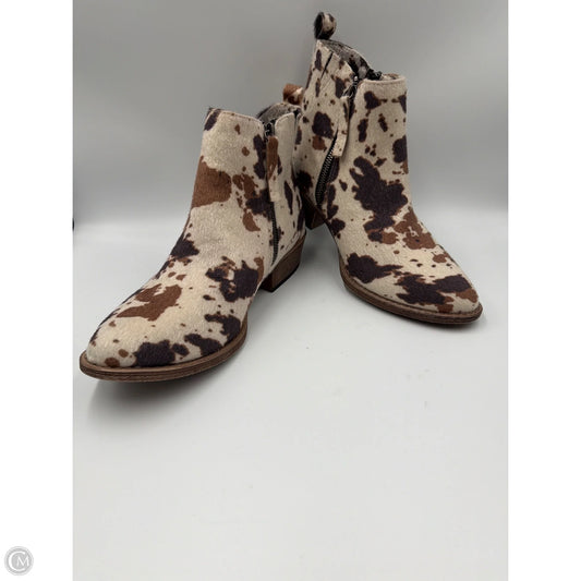 Boots Ankle Heels By Very G In Animal Print, Size: 10