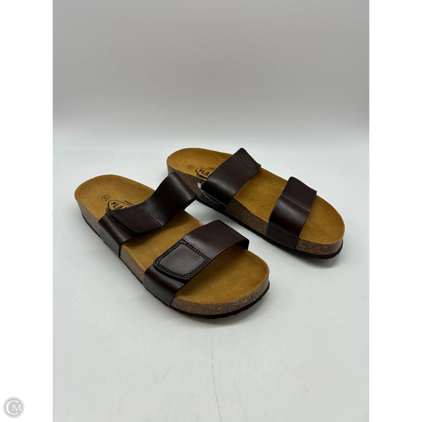 Sandals Flats By Clothes Mentor In Brown, Size: 10