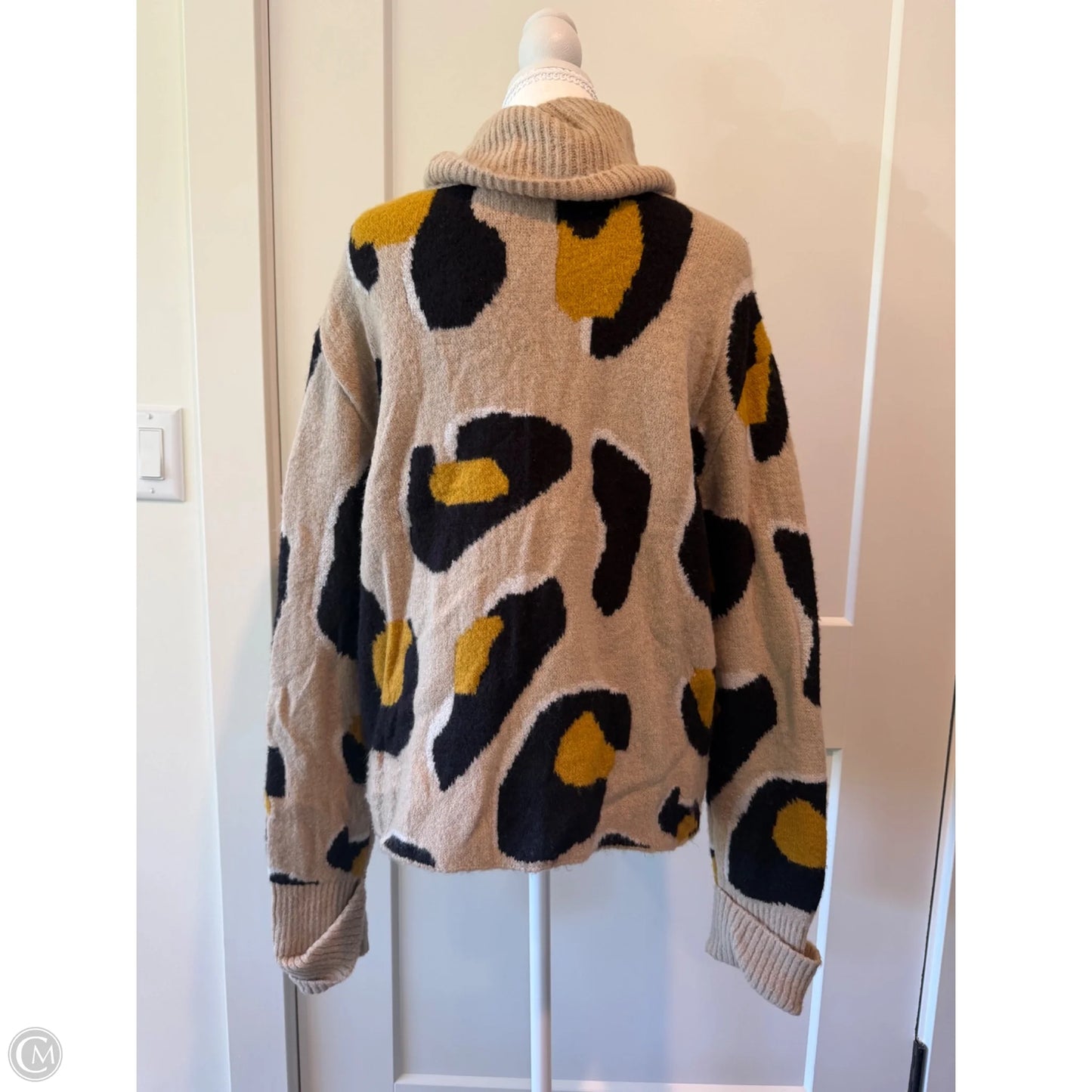 Sweater By Moth In Tan, Size: M