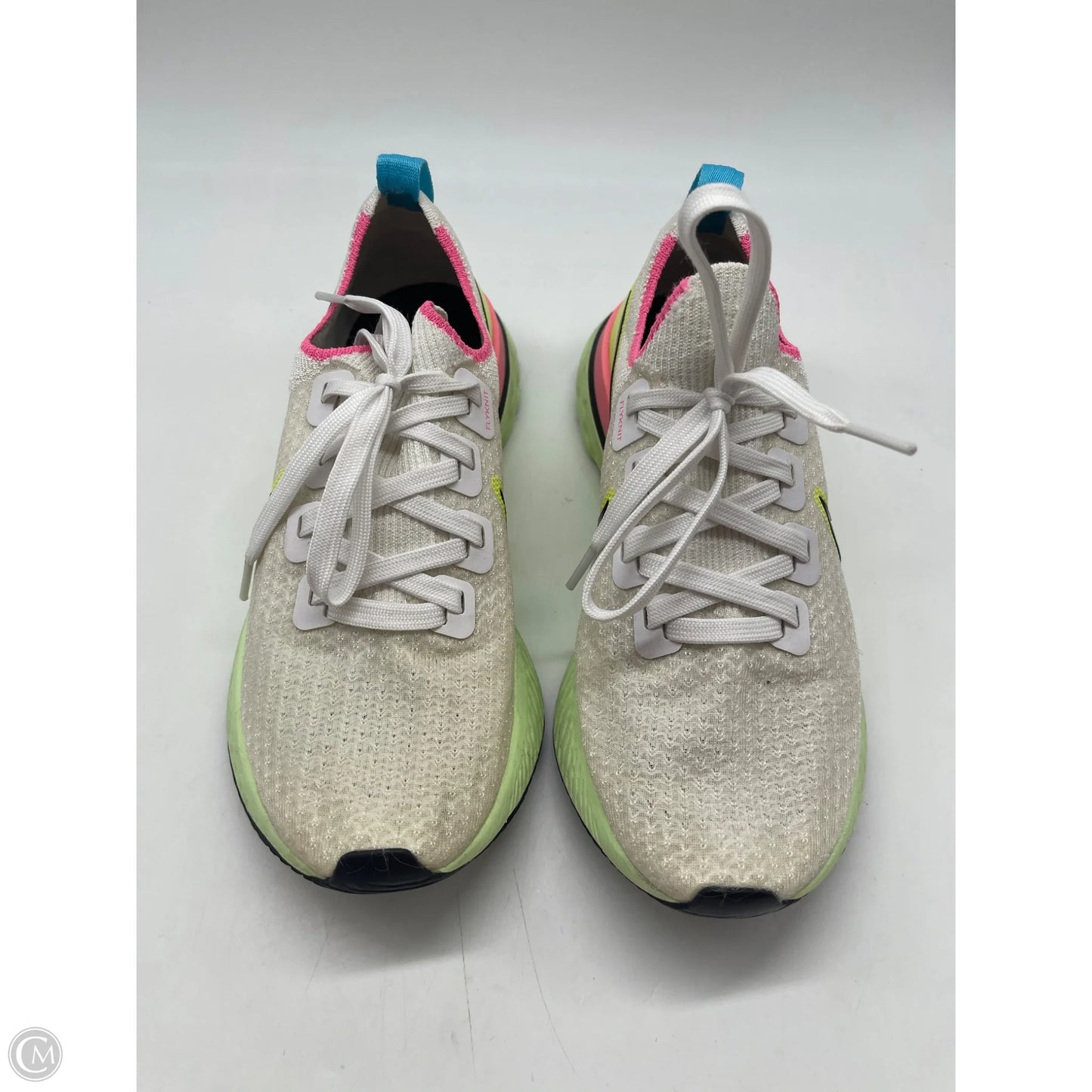 Shoes Athletic By Nike In Cream, Size: 7