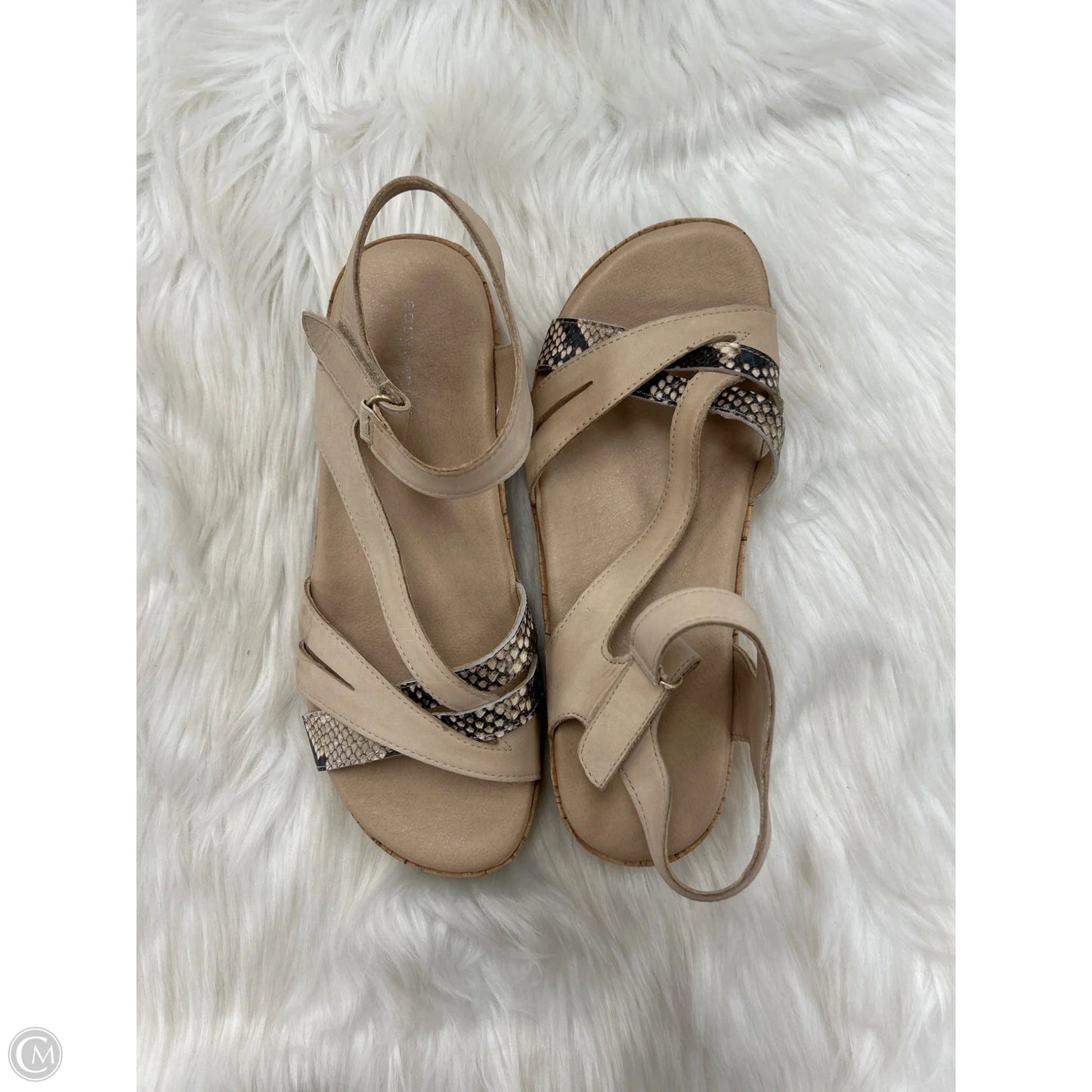 Sandals Flats By Easy Spirit In Tan, Size: 7.5
