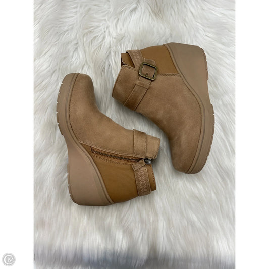 Boots Ankle Heels By Bobs In Tan, Size: 7.5