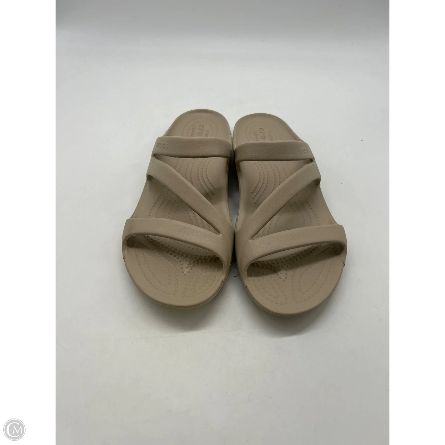 Sandals Flats By Crocs In Tan, Size: 8