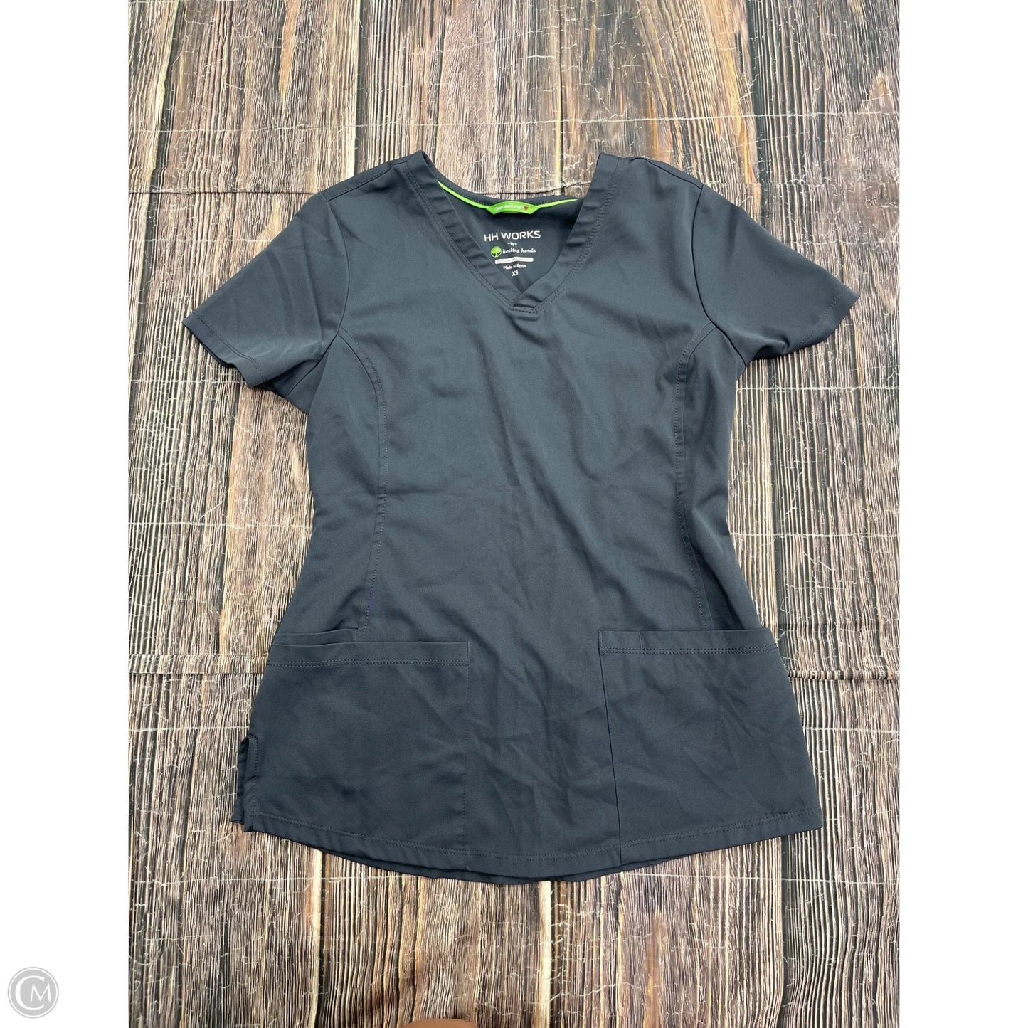 Top Short Sleeve By Clothes Mentor In Grey, Size: Xs