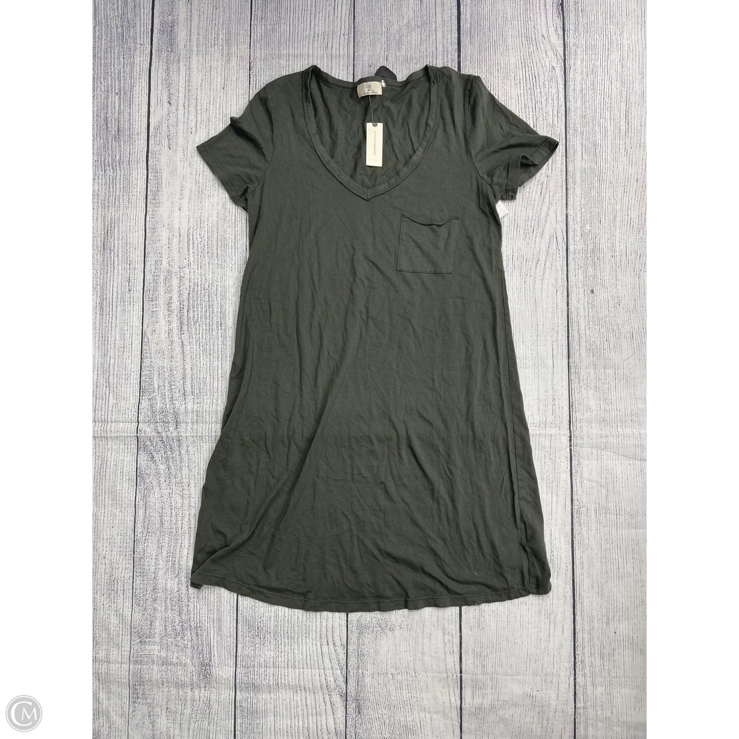 Dress Casual Short By T.la In Green, Size: M