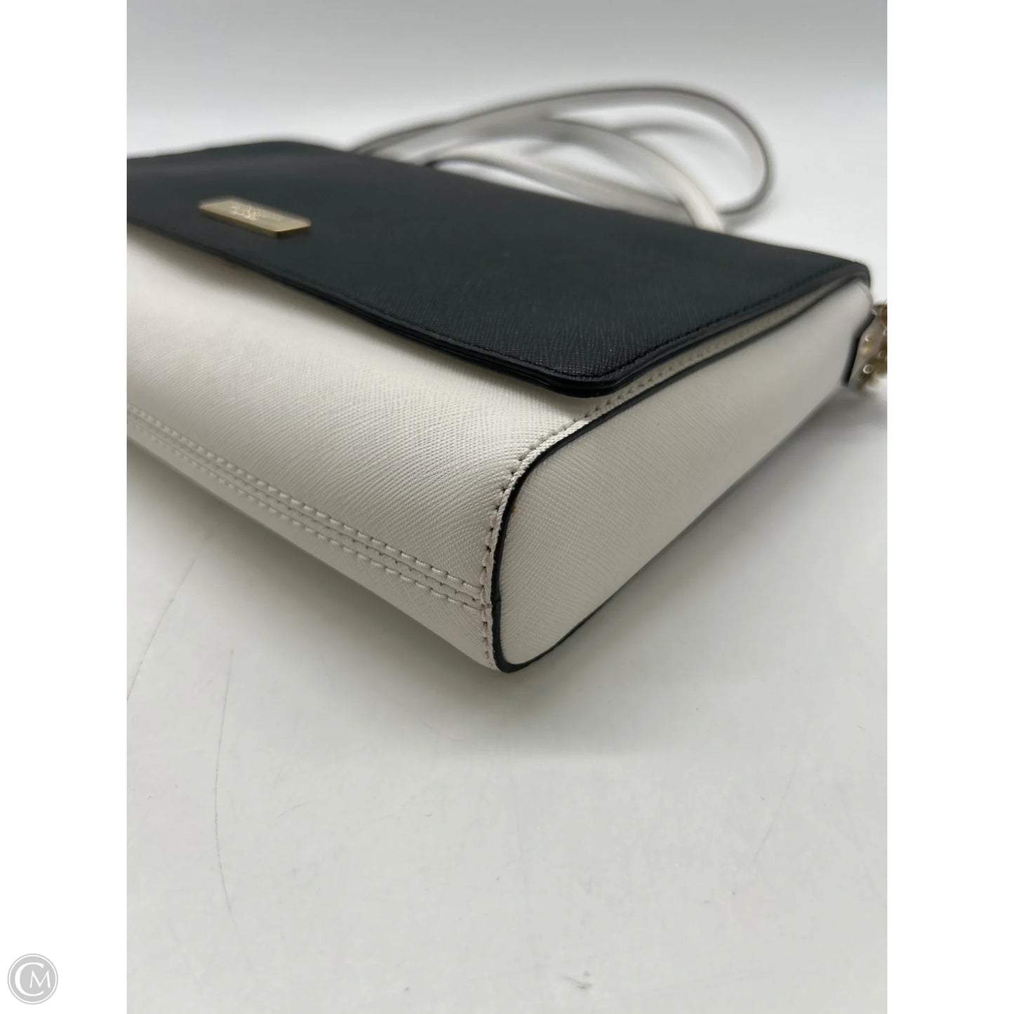 Crossbody Designer By Kate Spade, Size: Medium