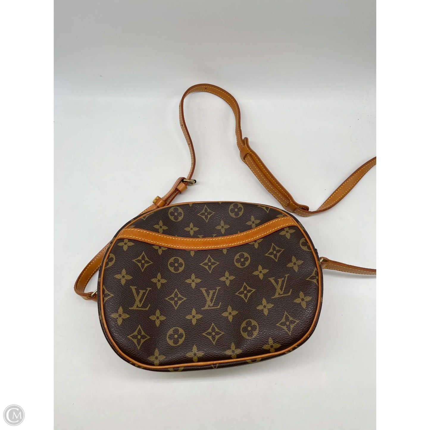 Crossbody Luxury Designer By Louis Vuitton, Size: Small