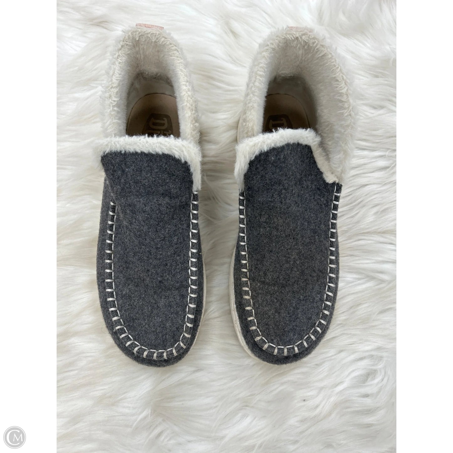 Shoes Flats By Hey Dude In Grey, Size: 7