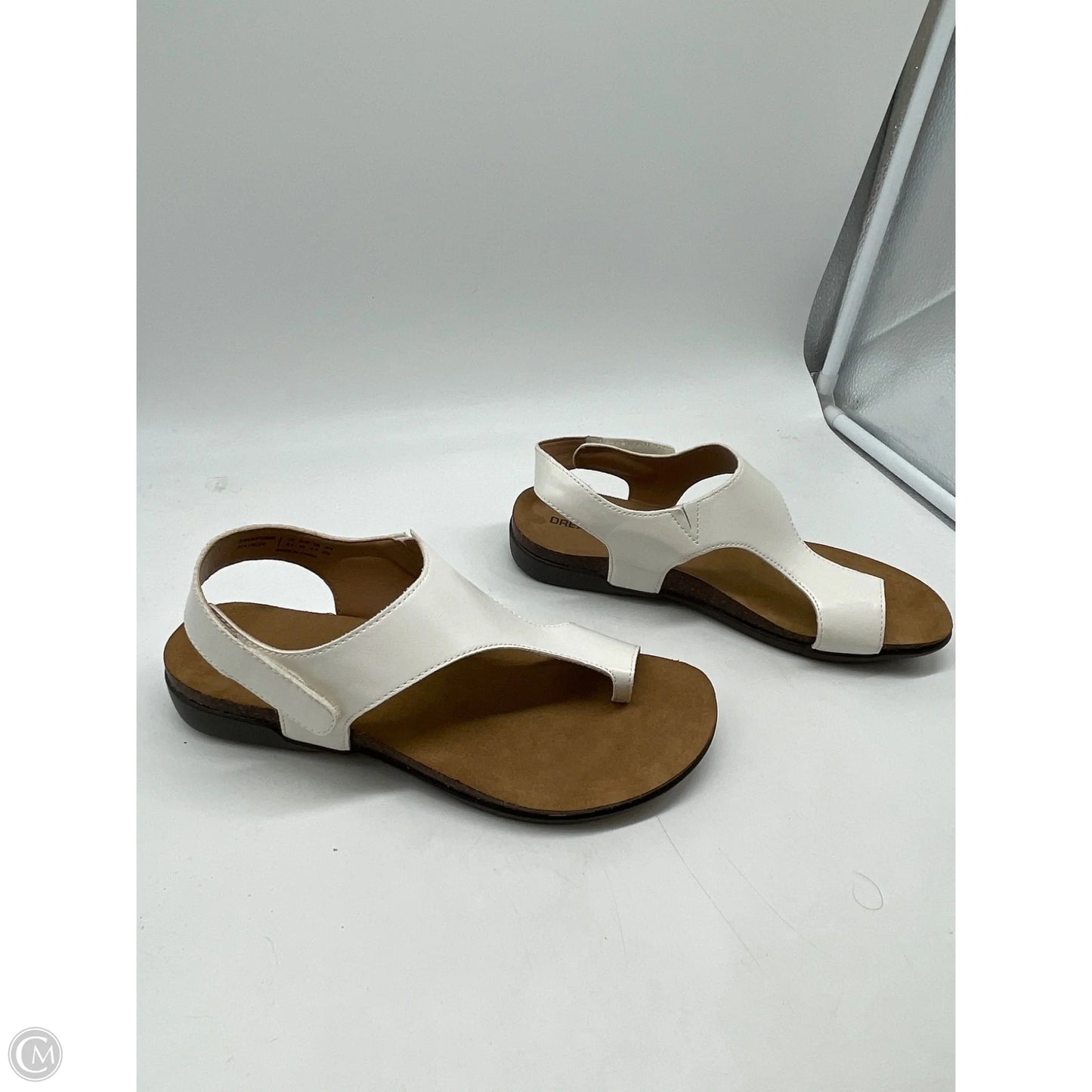 Sandals Flats By Dream Pairs In White, Size: 8.5