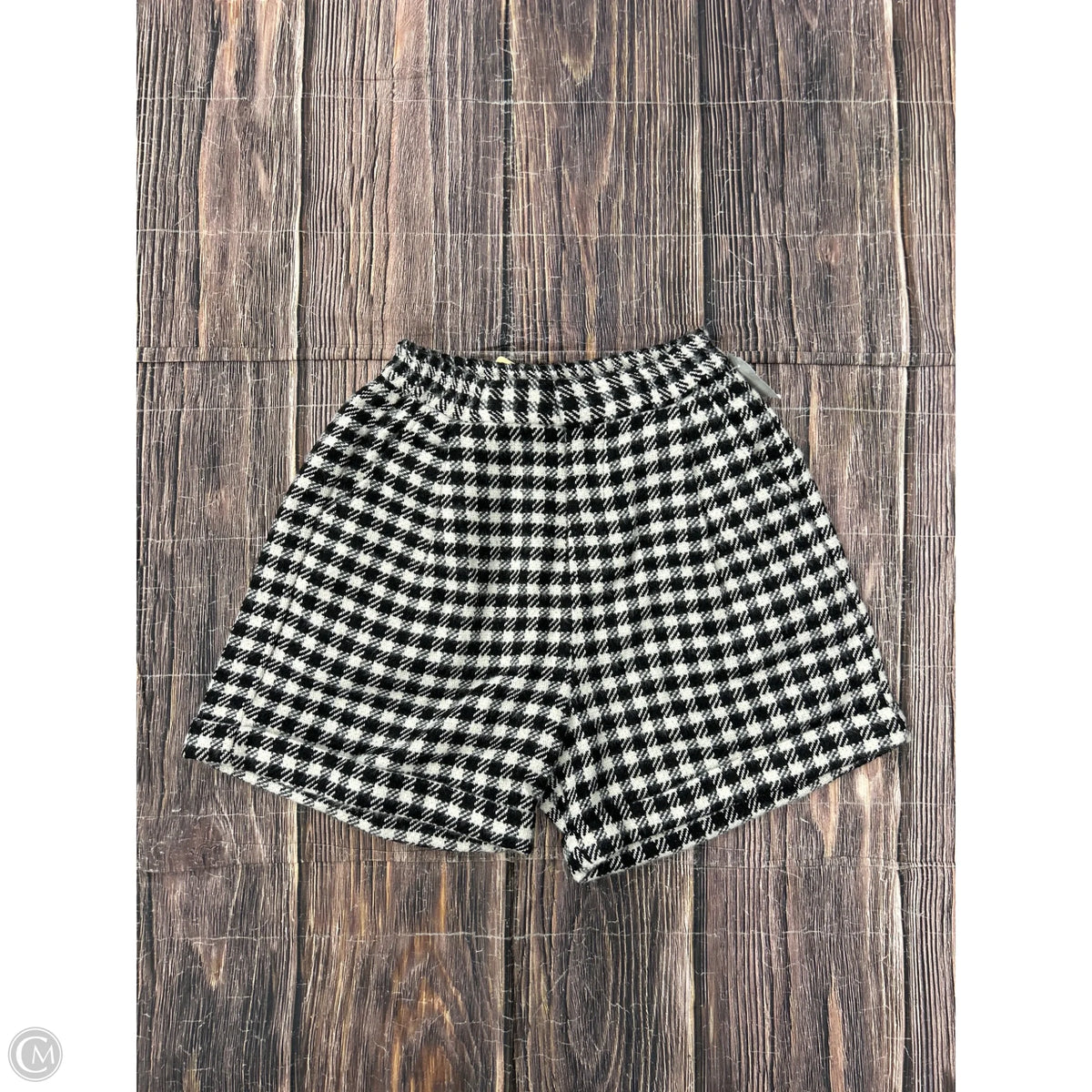 Shorts By White Birch In Black, Size: M