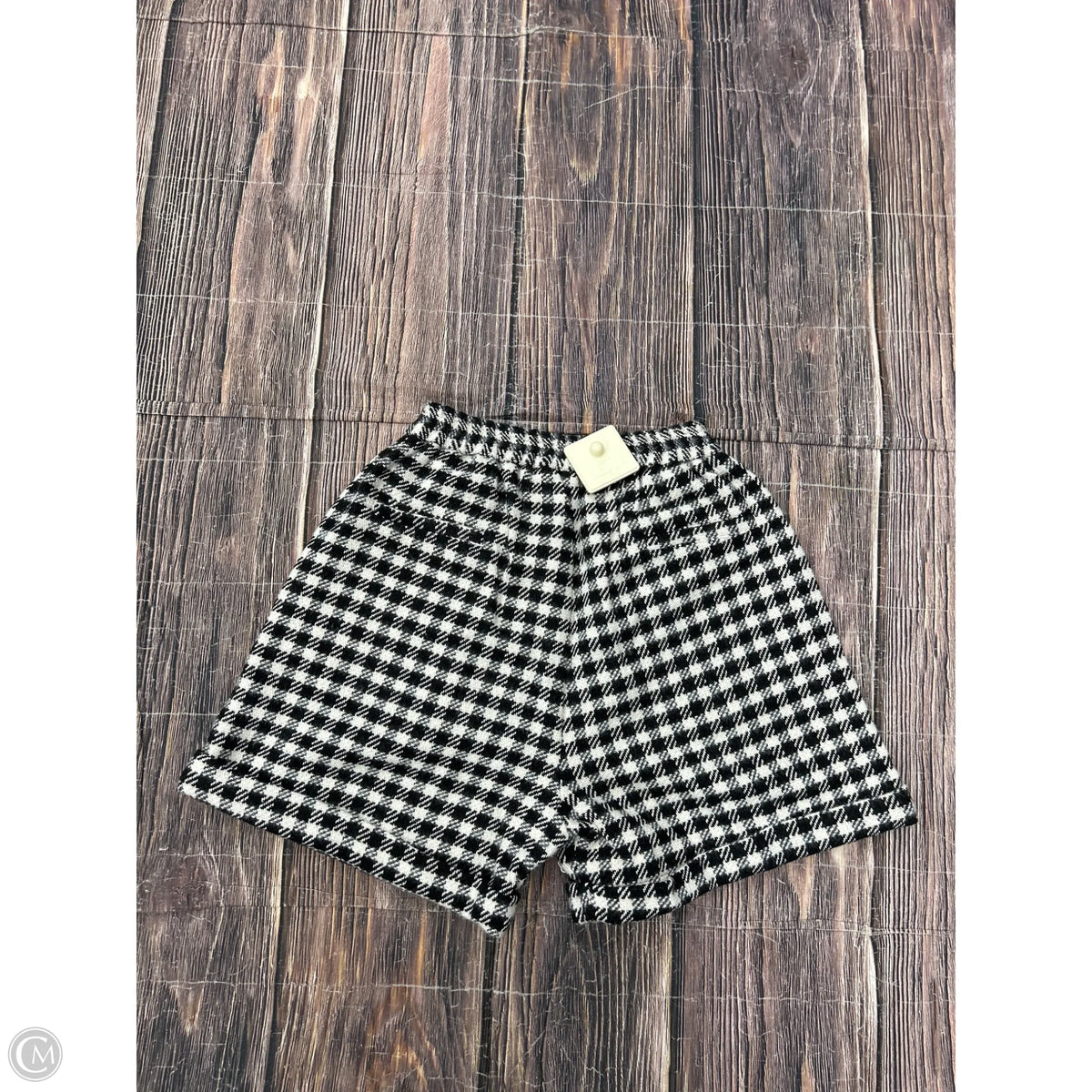 Shorts By White Birch In Black, Size: M