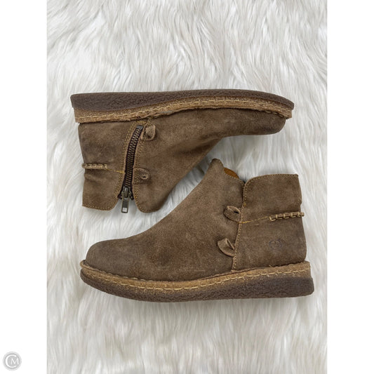 Boots Ankle Flats By Born In Brown, Size: 6
